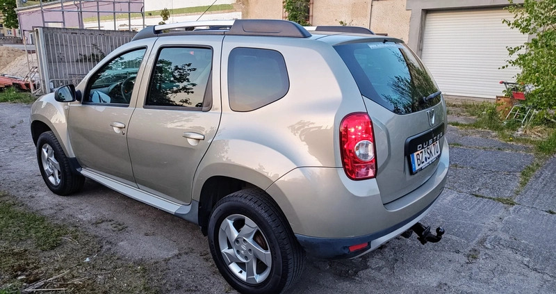Dacia Duster cena 36500 przebieg: 97800, rok produkcji 2012 z Tuczno małe 407